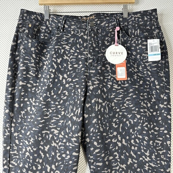Curve Appeal Womens Jeans Midrise Skinny Abstract Leopard Print Size 20W NWT $68 - Picture 2 of 15
